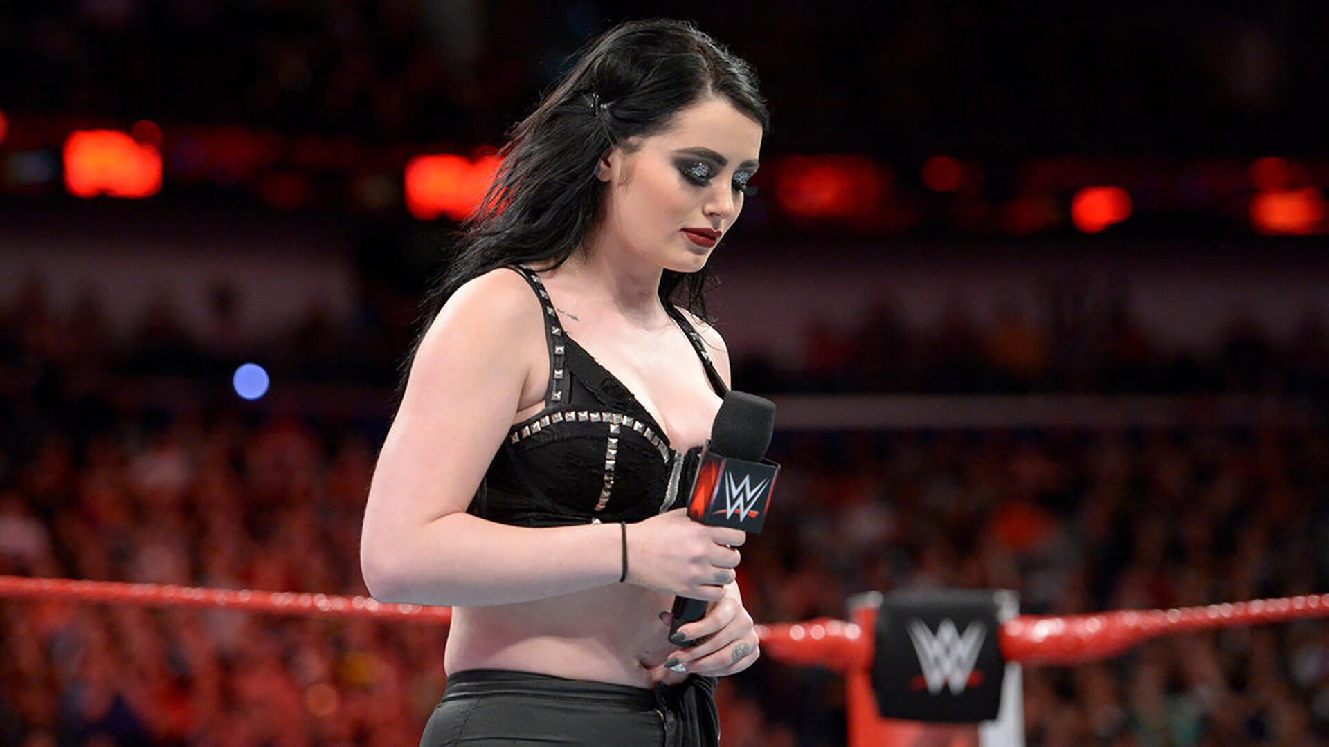 Former Divas Champion Paige Stepping Away From WWE