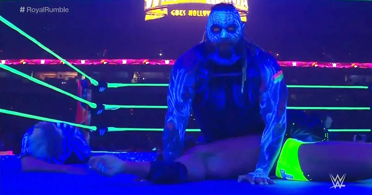 Bray Wyatt Defeats LA Knight In Pitch Black Match At WWE Royal Rumble