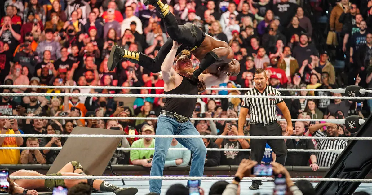 Brock Lesnar Returns At WWE RAW XXX, Costs Bobby Lashley US Title Match