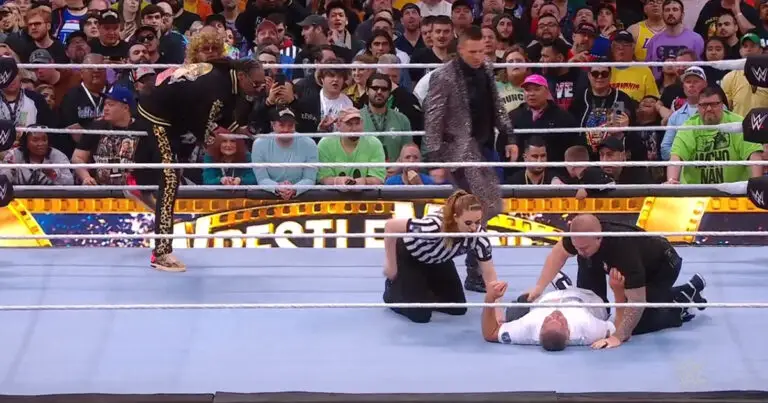 Shane McMahon Returns, Suffers An Injury At WrestleMania 39