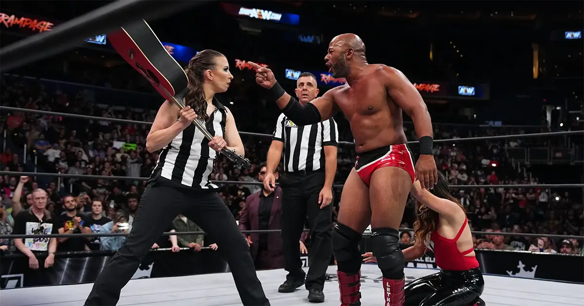 WATCH: The Referee Aubrey Edwards' In-Ring Debut On AEW Rampage