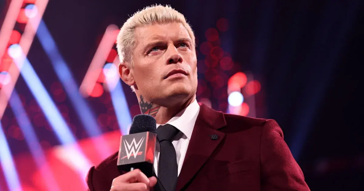Cody Rhodes Responds After Security Confiscated Young Fans Sign At SmackDown