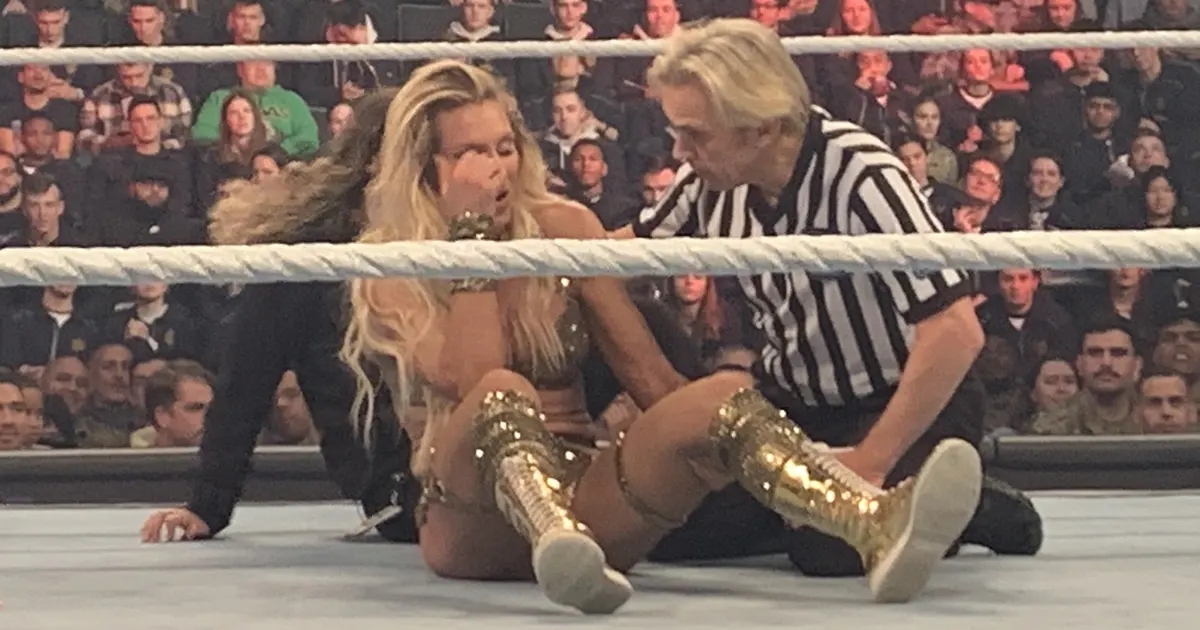 Charlotte Flair Suffered An Injury On WWE SmackDown