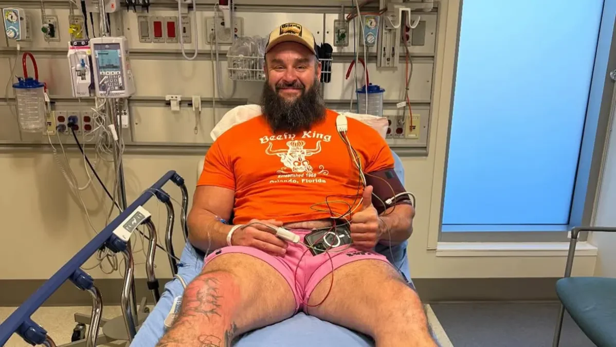 Braun Strowman Hospitalized Overnight After Sudden Knee Infection Braun Strowman Hospitalized Overnight After Sudden Knee Infection